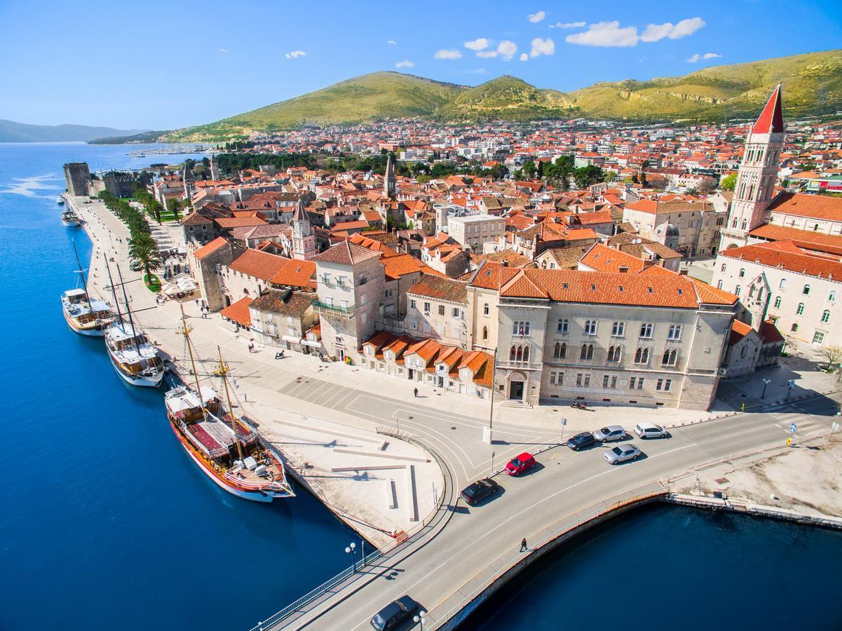 Apartment Panorama Trogir Bagian luar foto